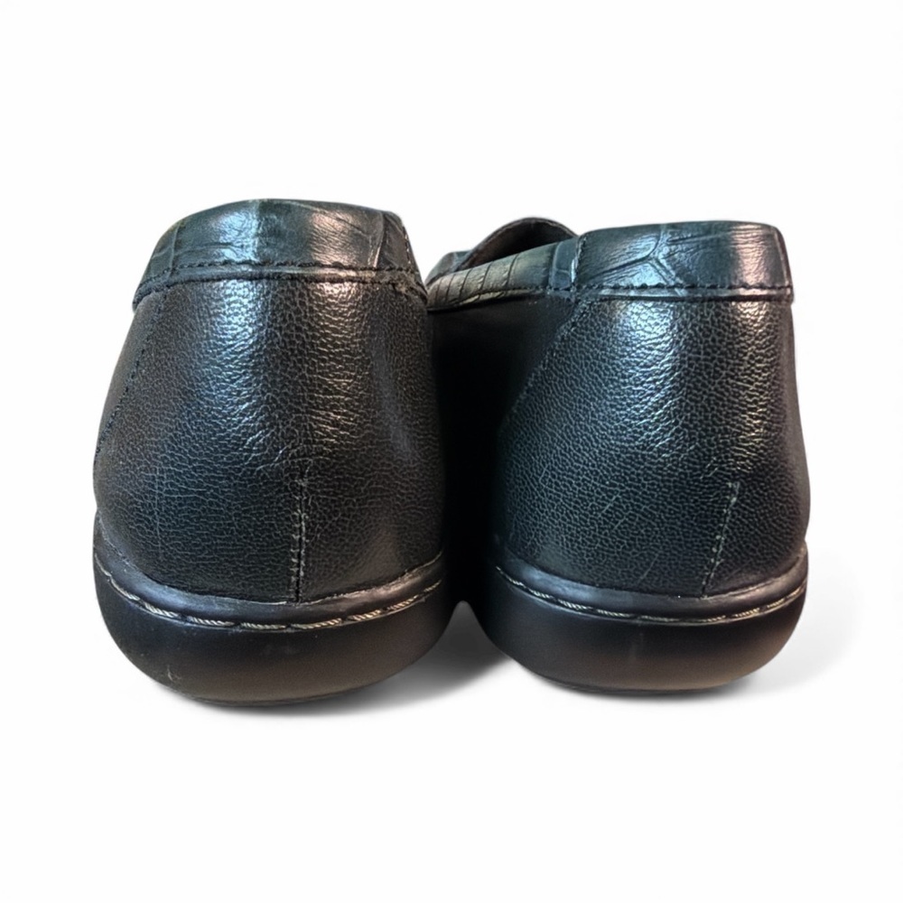 Clarks Blue Croc-Embossed Loafers - Picture 2 of 5
